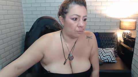 Snapshot of barbara_portman chatting on 17, 2, 2025 Barbara online show from 17, 2, 2025