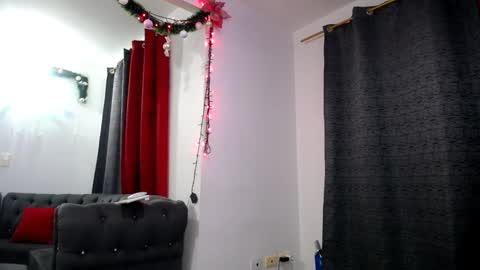 Snapshot of barbaraferrer69 chatting on 10, 12, 2024 BARBARA FERRER online show from 10, 12, 2024