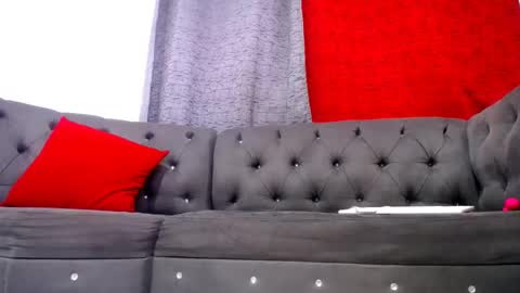 Snapshot of barbaraferrer69 chatting on 13, 2, 2025 BARBARA FERRER online show from 13, 2, 2025