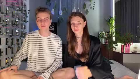 Snapshot of barbie_bi chatting on 1, 3, 2025 My name is Molly. Please say hello I like talking to you. If you have any wishes or obscene desires please use the tip menu online show from 1, 3, 2025