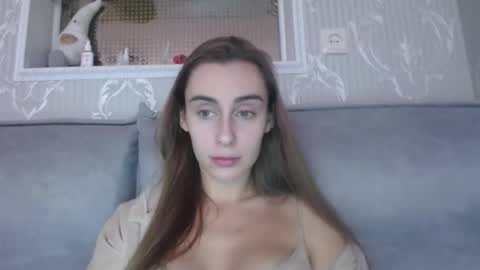 Snapshot of barbie_giirls_ chatting on 10, 11, 2025 Kate online show from 10, 11, 2025