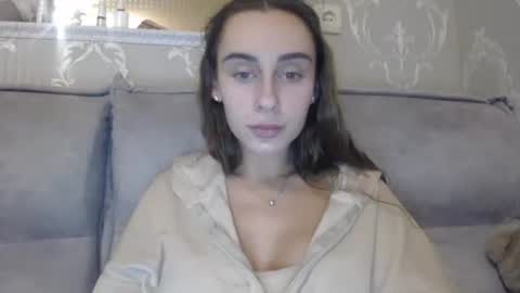 Snapshot of barbie_giirls_ chatting on 15, 11, 2025 Kate online show from 15, 11, 2025