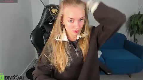 LisGTM2 Mon-Thu Sat 0100am-0700am online show from 19, 11, 2025