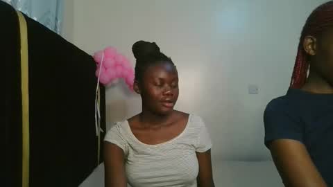 Snapshot of barbie_queen2 chatting on 26, 9, 2025 queen online show from 26, 9, 2025
