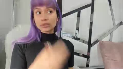 Snapshot of barbieambarx chatting on 1, 10, 2025 Barbie online show from 1, 10, 2025