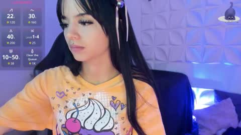 Snapshot of barbieteeen chatting on 28, 10, 2025 Barbie... online show from 28, 10, 2025