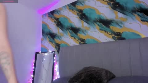 Snapshot of barbieteeen chatting on 20, 12, 2025 Barbie... online show from 20, 12, 2025