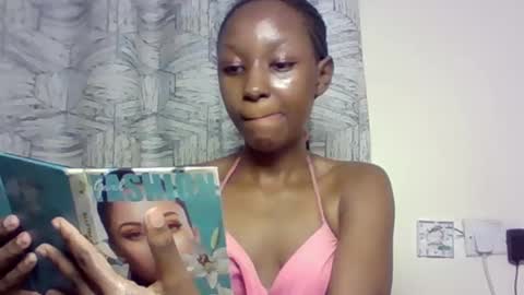 Snapshot of barbs765700 chatting on 27, 10, 2025 barbs765700 online show from 27, 10, 2025