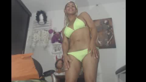 Snapshot of bardotbigcocktsx chatting on 11, 2, 2025 bardotbigcocktsx online show from 11, 2, 2025