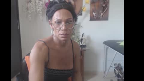 Snapshot of bardotbigcocktsx chatting on 12, 2, 2025 bardotbigcocktsx online show from 12, 2, 2025