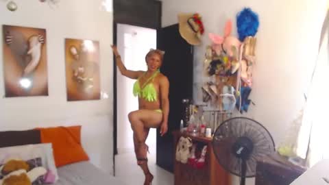 Snapshot of bardotbigcocktsx chatting on 26, 2, 2026 bardotbigcocktsx online show from 26, 2, 2026