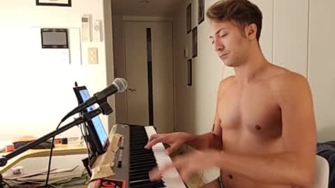 Snapshot of barebritpianist chatting on 15, 10, 2025 BareBritPianist online show from 15, 10, 2025