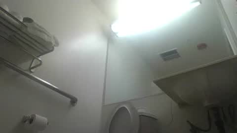 Snapshot of barniemay1 chatting on 5, 2, 2025 barniemay1 online show from 5, 2, 2025