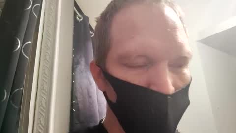 Snapshot of barniemay1 chatting on 8, 10, 2025 barniemay1 online show from 8, 10, 2025