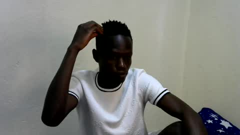 Snapshot of bashlouis1 chatting on 18, 6, 2026 bashlouis1 online show from 18, 6, 2026