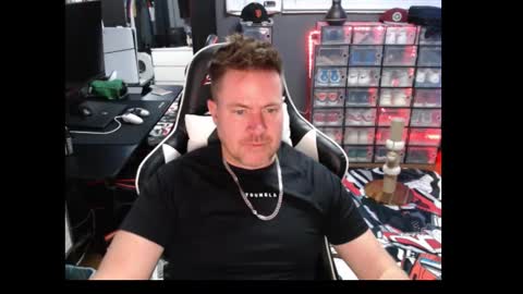 Snapshot of basketballjerseygang chatting on 22, 11, 2025 Jordan online show from 22, 11, 2025