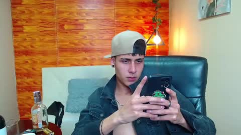 Snapshot of bastiaan_28 chatting on 4, 12, 2024 Bastian online show from 4, 12, 2024