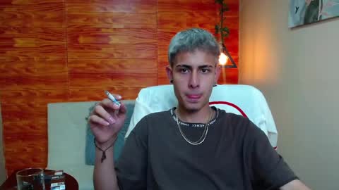 Snapshot of bastiaan_28 chatting on 20, 12, 2024 Bastian online show from 20, 12, 2024