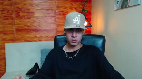 Snapshot of bastiaan_28 chatting on 31, 12, 2024 Bastian online show from 31, 12, 2024