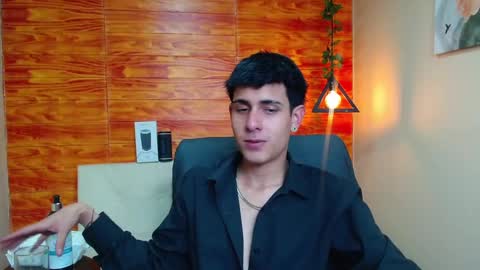 Snapshot of bastiaan_28 chatting on 8, 1, 2025 Bastian online show from 8, 1, 2025