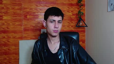 Snapshot of bastiaan_28 chatting on 2, 2, 2025 Bastian online show from 2, 2, 2025