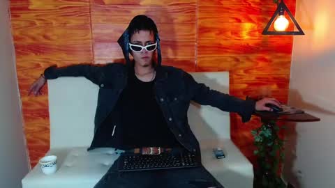 Snapshot of bastiaan_28 chatting on 7, 3, 2025 Bastian online show from 7, 3, 2025