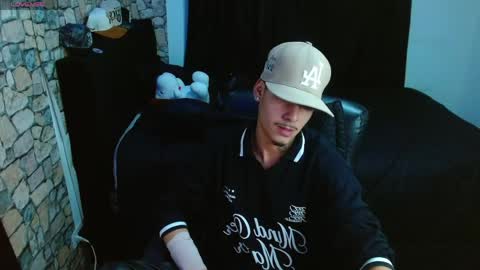 Snapshot of bastiaan_28 chatting on 8, 6, 2026 Bastian online show from 8, 6, 2026