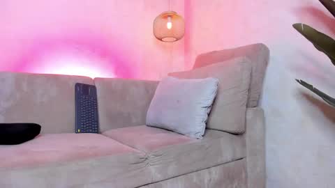 Snapshot of bastian_franco01 chatting on 1, 5, 2026 Bastian Independent Model online show from 1, 5, 2026