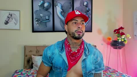 Snapshot of bastian_jones1 chatting on 27, 1, 2025 bastian_jones1 online show from 27, 1, 2025