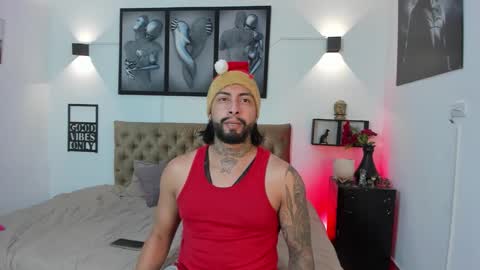 Snapshot of bastian_jones1 chatting on 18, 12, 2025 bastian_jones1 online show from 18, 12, 2025