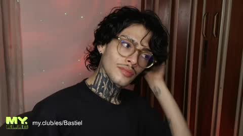 Snapshot of bastiel_ chatting on 25, 4, 2026 Bastiel online show from 25, 4, 2026