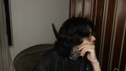 Snapshot of bastiel_ chatting on 2, 7, 2026 Bastiel online show from 2, 7, 2026