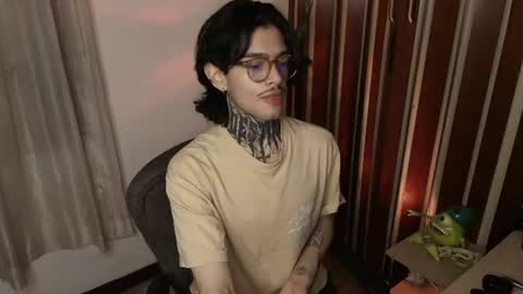 Snapshot of bastiel_ chatting on 13, 7, 2026 Bastiel online show from 13, 7, 2026