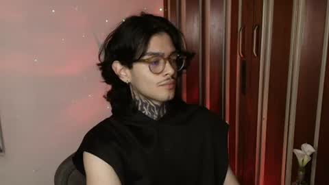 Snapshot of bastiel_ chatting on 24, 7, 2026 Bastiel online show from 24, 7, 2026