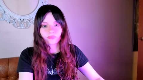 Snapshot of bat_laughing_bat chatting on 18, 4, 2026 Ask me online show from 18, 4, 2026