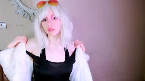 Snapshot of bat_laughing_bat chatting on 24, 4, 2026 Ask me online show from 24, 4, 2026