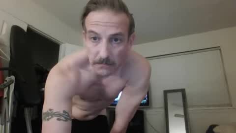 Snapshot of batboy2121 chatting on 13, 2, 2026 babtboy2121 online show from 13, 2, 2026