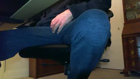 BateBro13 online show from 7, 1, 2026