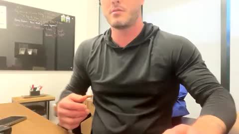 Snapshot of batman25326 chatting on 13, 2, 2025 batman25326 online show from 13, 2, 2025