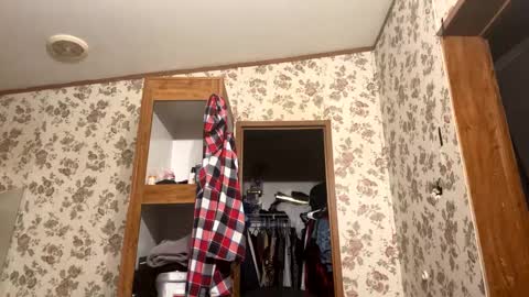 Snapshot of battlewolfxx chatting on 13, 12, 2024 battlewolfxx online show from 13, 12, 2024