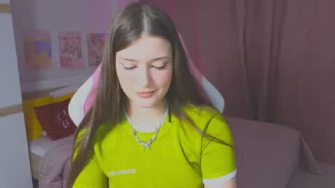 Snapshot of batty_sweetie chatting on 17, 6, 2026 Jessica online show from 17, 6, 2026