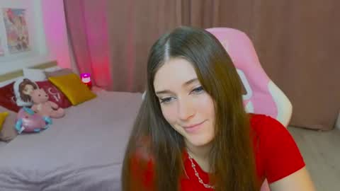 Snapshot of batty_sweetie chatting on 8, 7, 2026 Jessica online show from 8, 7, 2026