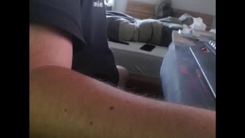 Snapshot of bavarianboy89 chatting on 5, 10, 2025 Daniel online show from 5, 10, 2025