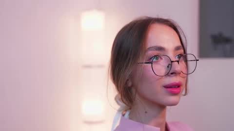 Snapshot of bb_jett chatting on 25, 10, 2025 JETT DENI online show from 25, 10, 2025