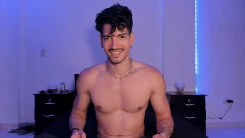 Valentino online show from 20, 12, 2024