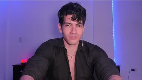 Valentino online show from 25, 1, 2025