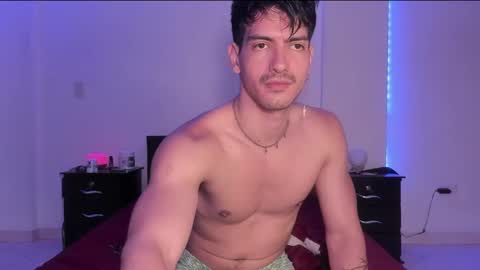 Valentino online show from 19, 2, 2025