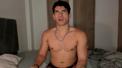 Valentino online show from 7, 10, 2025