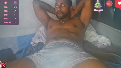 Snapshot of bbcblackhot33 chatting on 8, 1, 2025 john online show from 8, 1, 2025