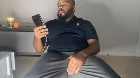 Snapshot of bbcfun44 chatting on 26, 10, 2025 Zaddy online show from 26, 10, 2025